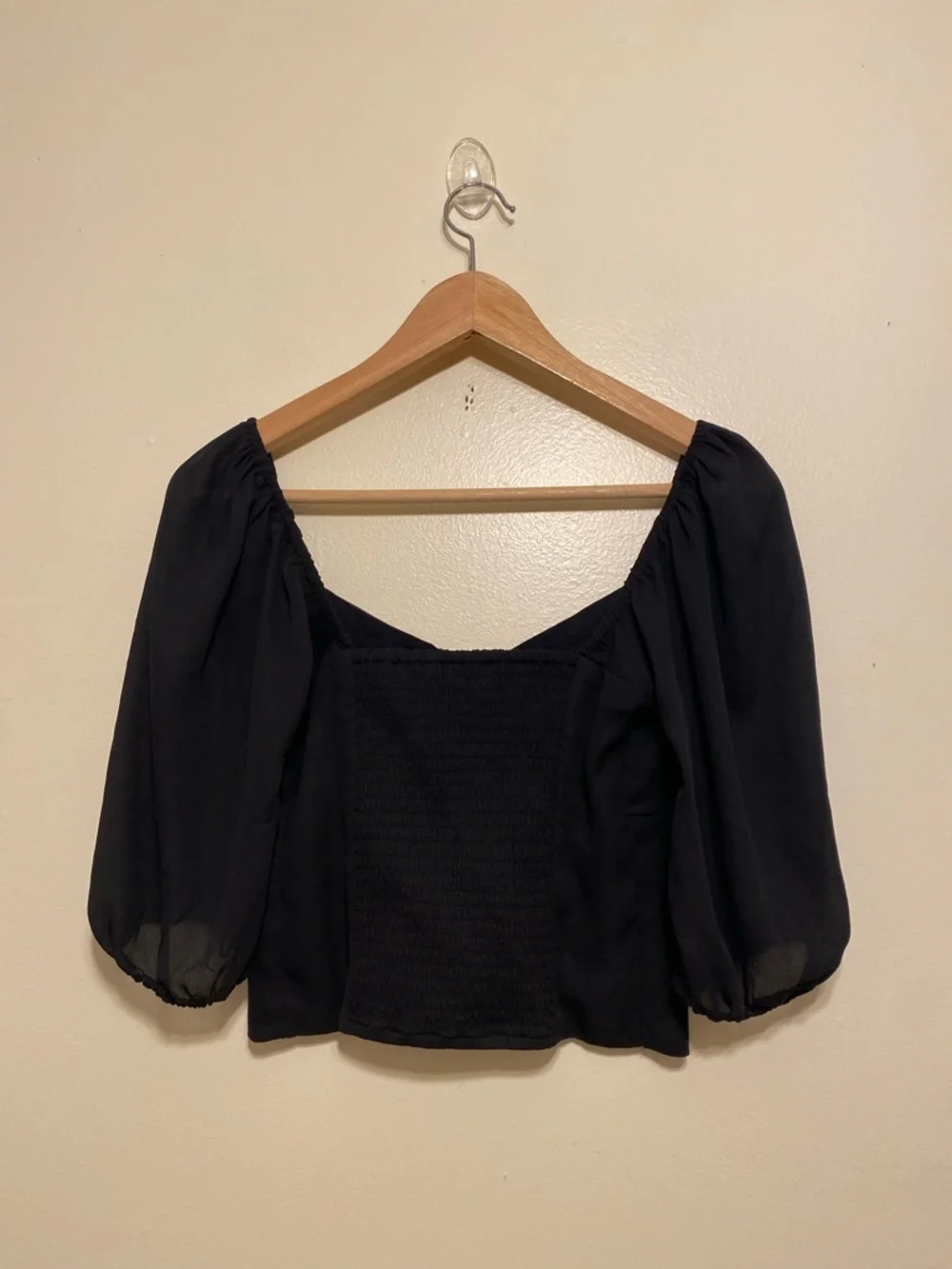 Abercrombie & Fitch Black Puff Sleeve Top. Size XS